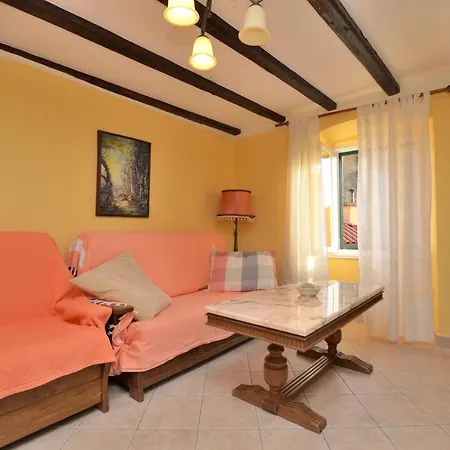 Apartment Stari Grad