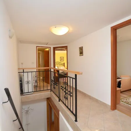 Stari Grad Apartment